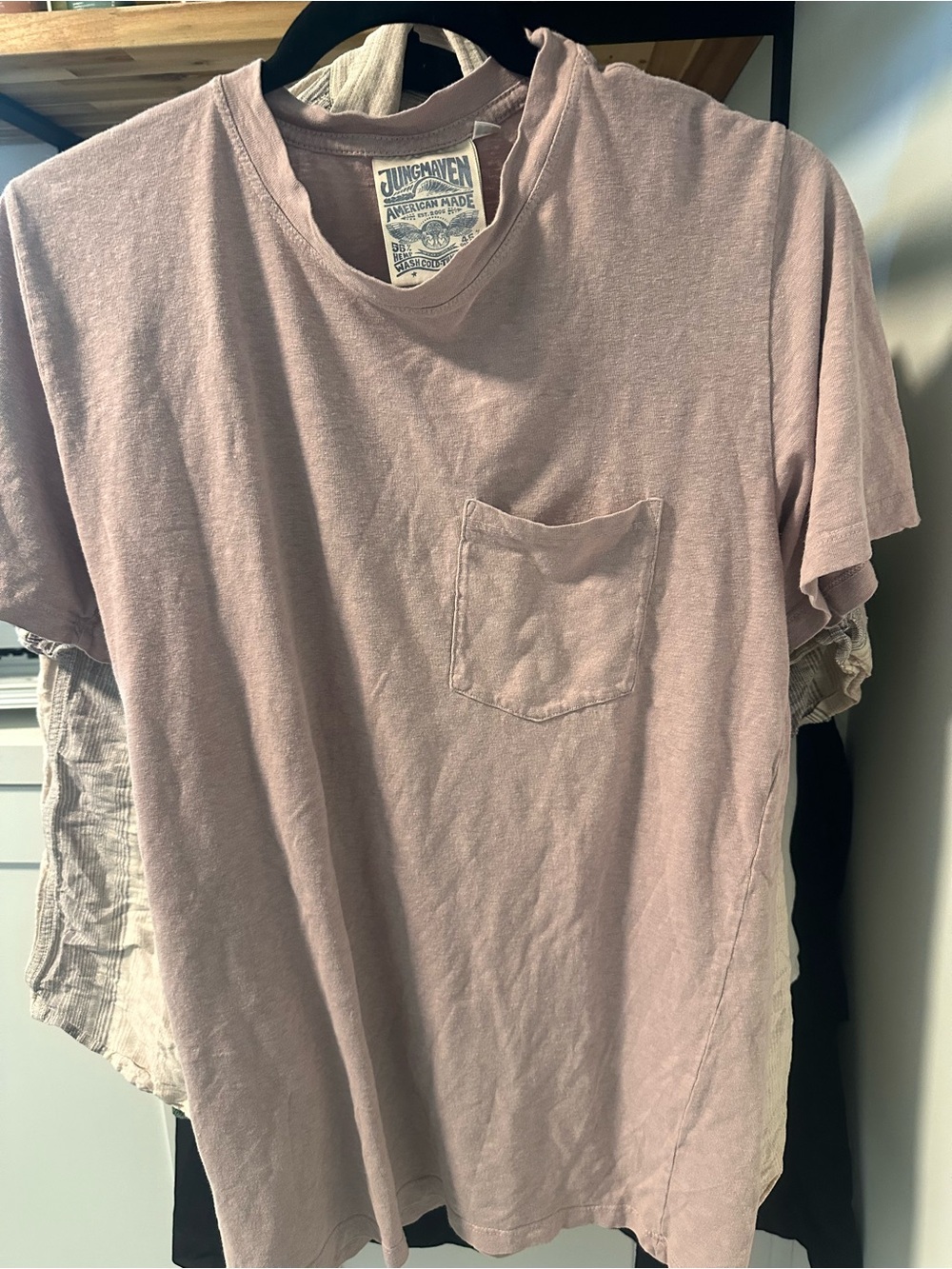 Jungmaven Men's Short Sleeve Pocket Tee in Dusty Mauve